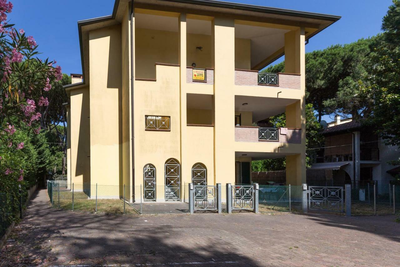 Le Terrazze Apartments Lido di Spina Exterior foto